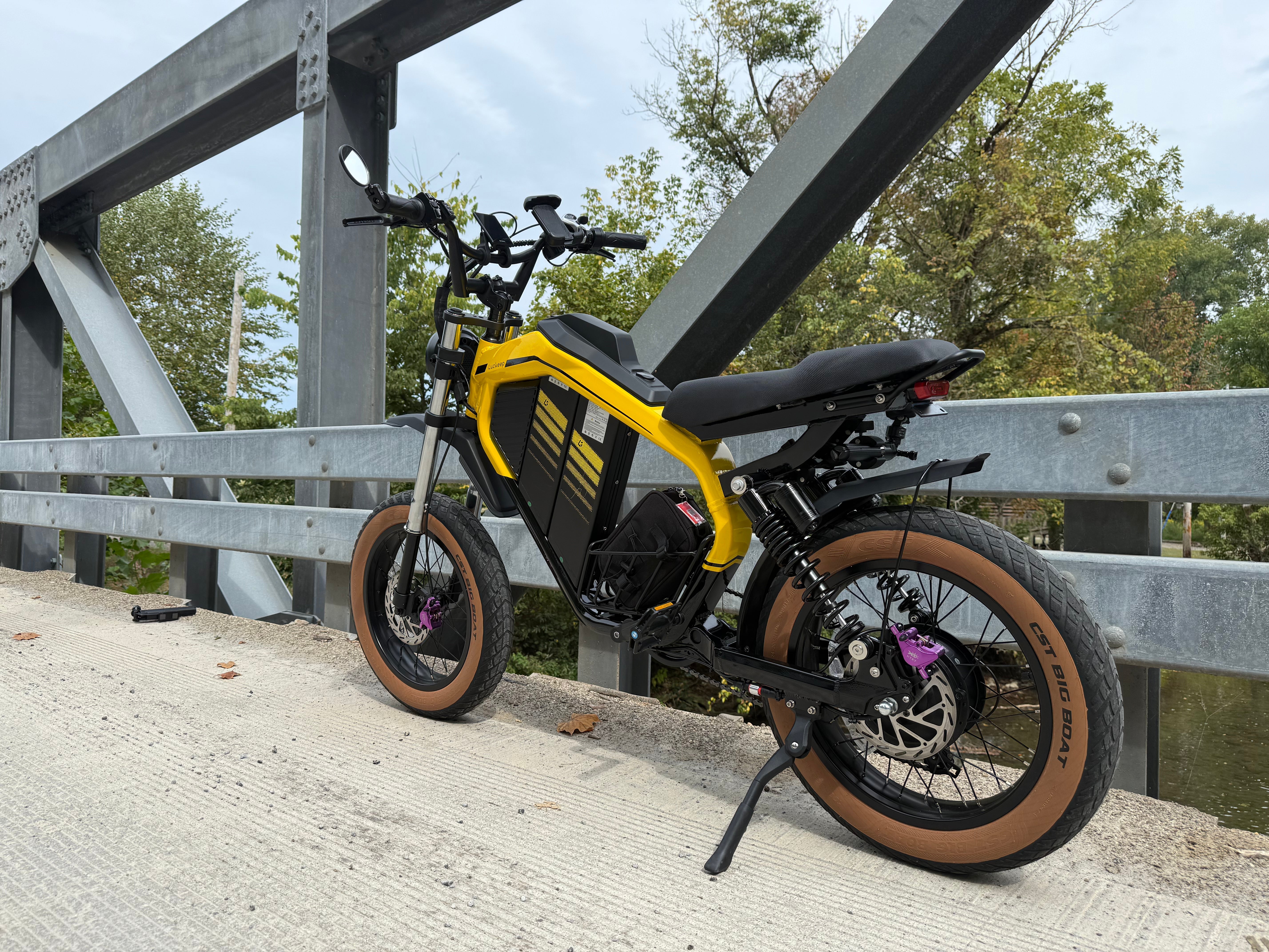 Luckeep M5 electric moped with new city tires